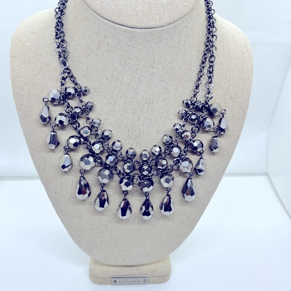 NWOT 18’ Silver Tone Faceted Glass Chunky Bead Statement Necklace Smokey Chain - Picture 2 of 11